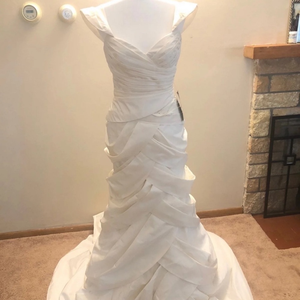 Bebe Wedding Dress